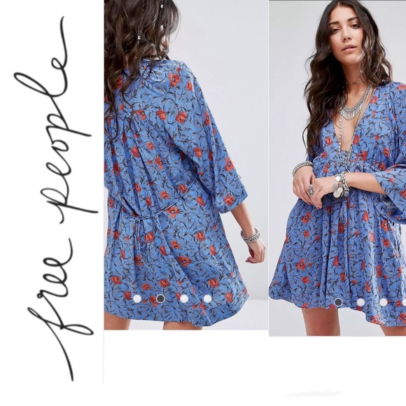 Free People Dresses & Skirts - SOLD! Free People Tallulah V-Neck Floral Blue with Flowers Mini Dress Sz: S